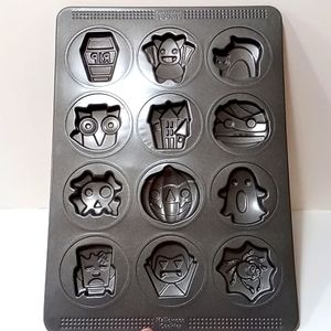 SWEET CREATIONS HALLOWEEN COOKIE PAN